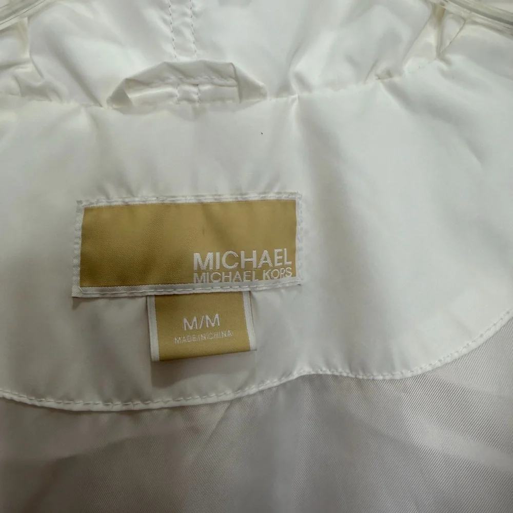 Michael Kors White puffer Vest. Sz‎ Medium